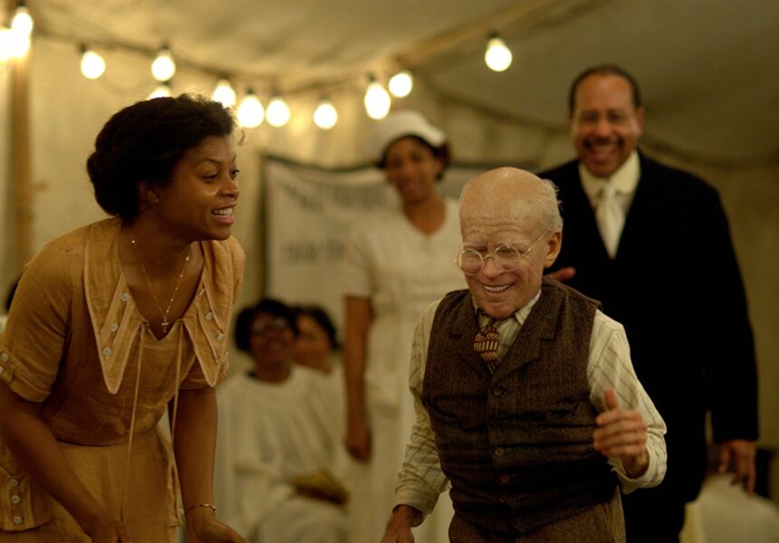 【ベンジャミン・バトン 数奇な人生】80歳で生まれ、若返っていく男の物語